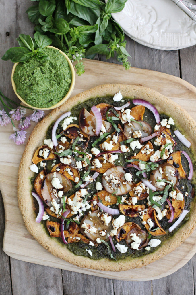 Grain free Kale Pesto Pizza 