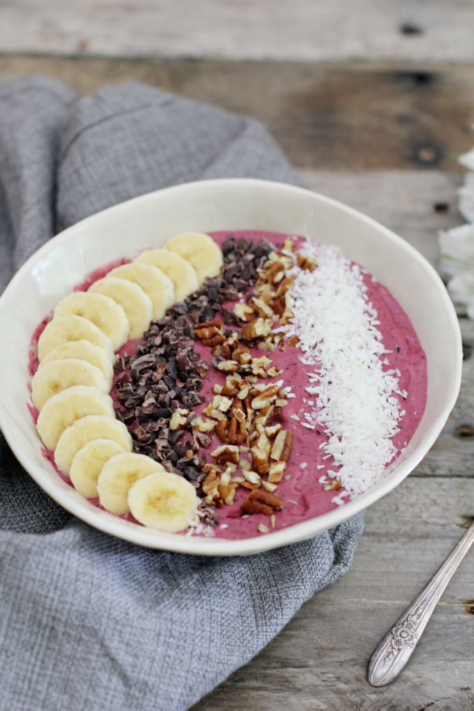 Mixed Berry Smoothie Bowl Dessert: Jessi's Kitchen 