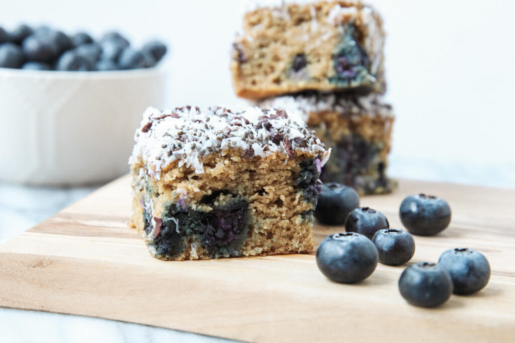 Blueberry Banana Breakfast Bars: Jessi's Kitchen