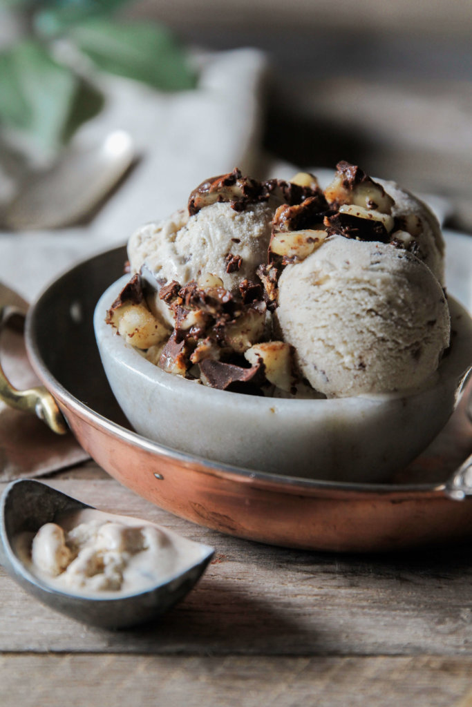 Vanilla Almond Butter Ice Cream with Dark Chocolate Banana Bark: Jessi's Kitchen