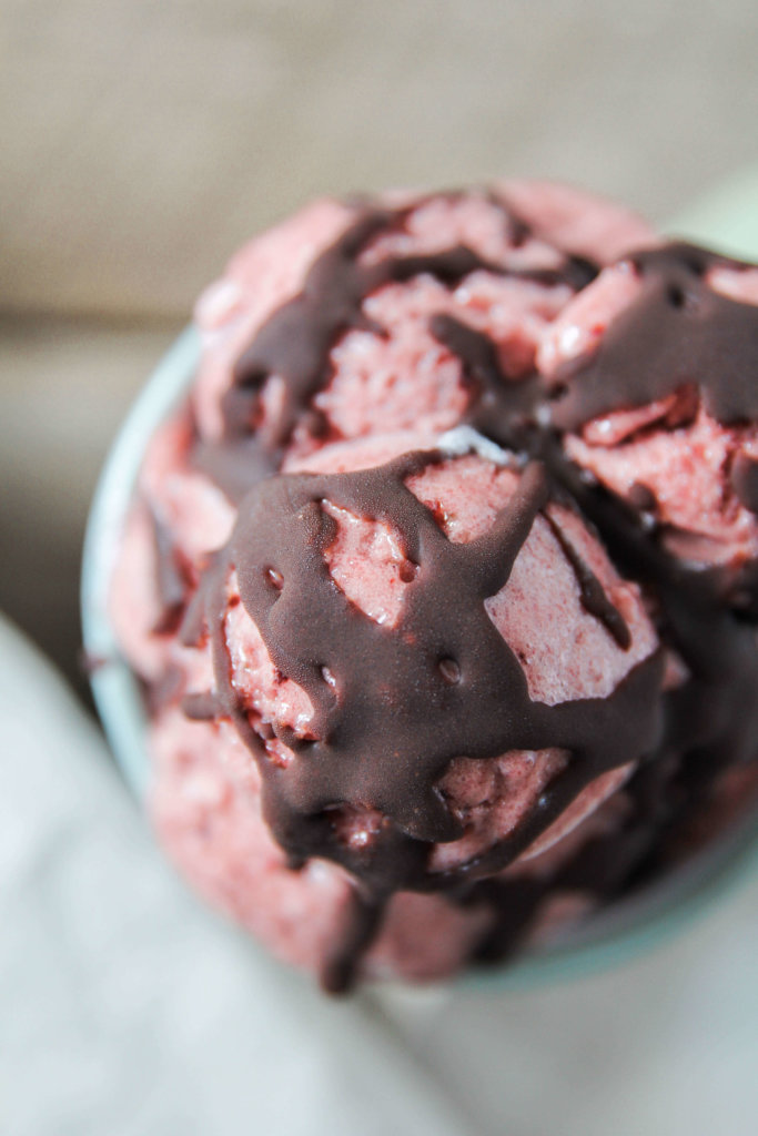 Chocolate Cherry Banana Ice Cream: Jessi's Kitchen