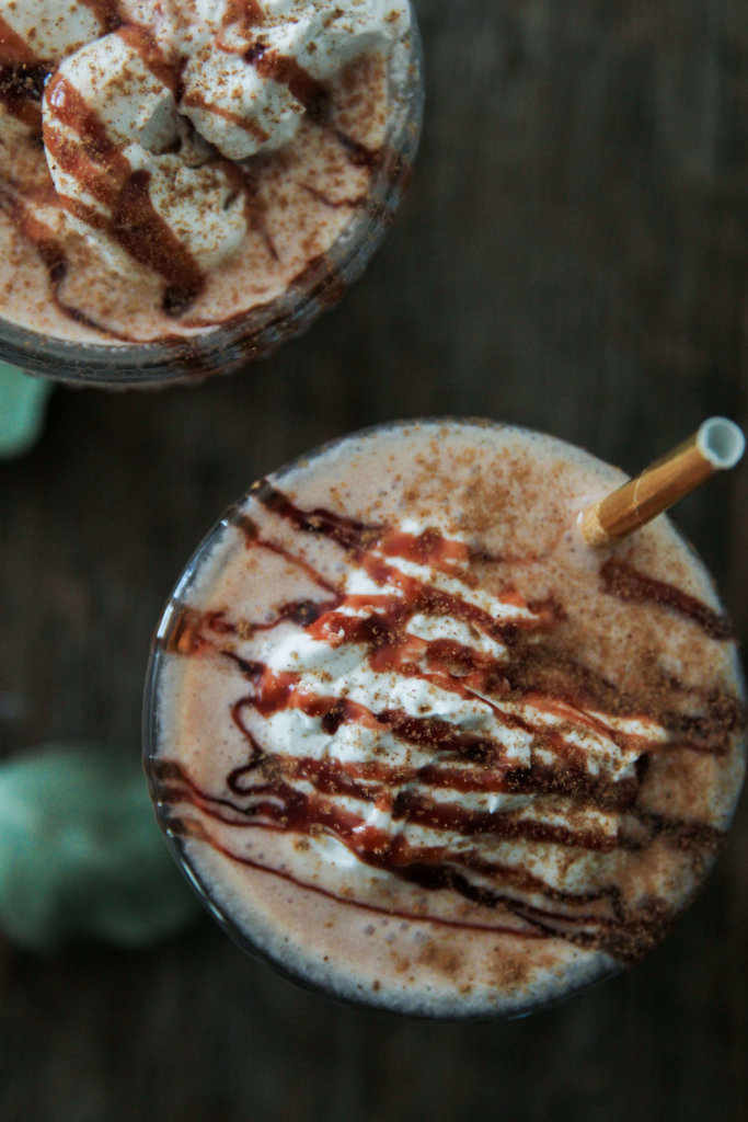 Vegan Caramel Apple Milkshakes: Jessi's Kitchen