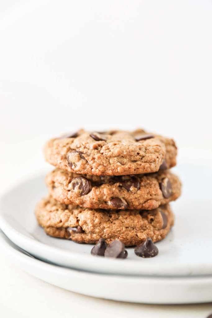 Gluten-free Chocolate Chip Oatmeal Cookies: Jessi's Kitchen