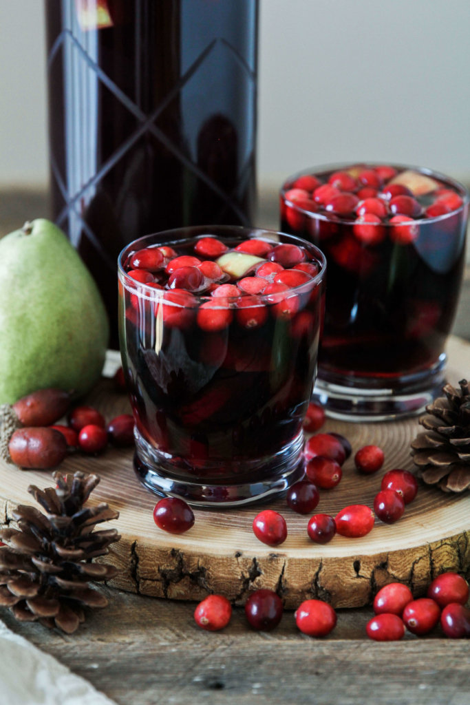 Spiced Cranberry Sangria: Jessi's Kitchen