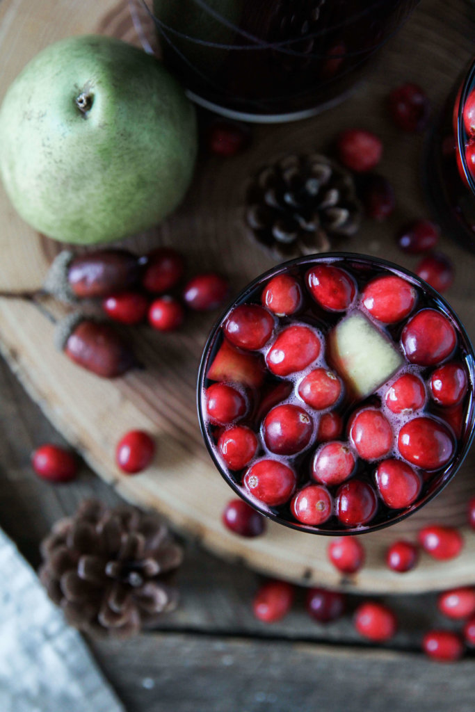 Spiced Cranberry Sangria: Jessi's Kitchen