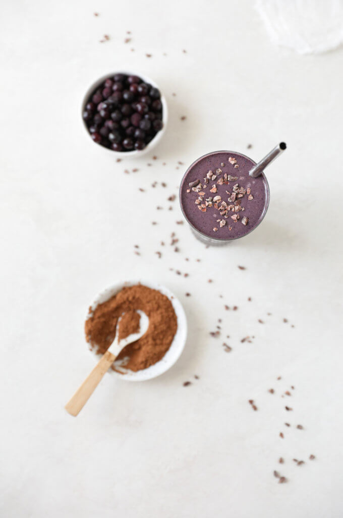 Raw Cacao Blueberry Smoothie: Jessi's Kitchen